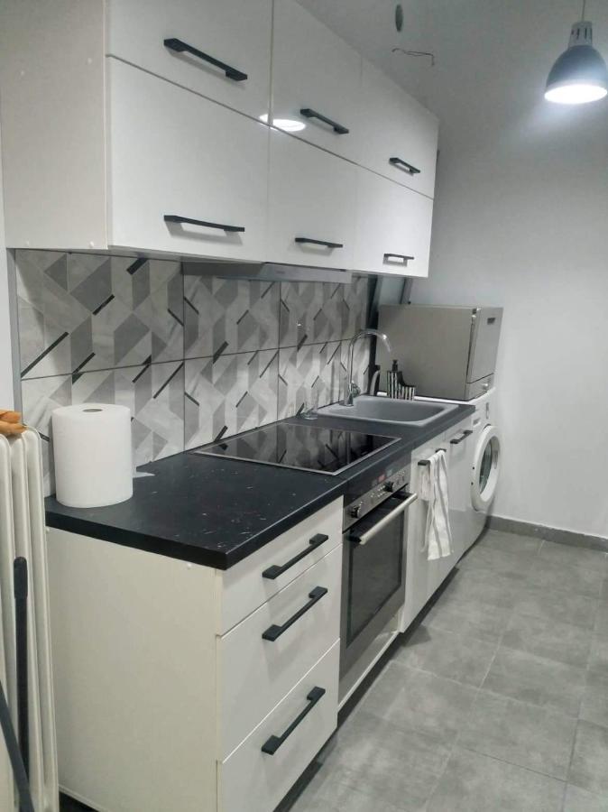 A Convenient Apartment In The Heart Of אתונה מראה חיצוני תמונה